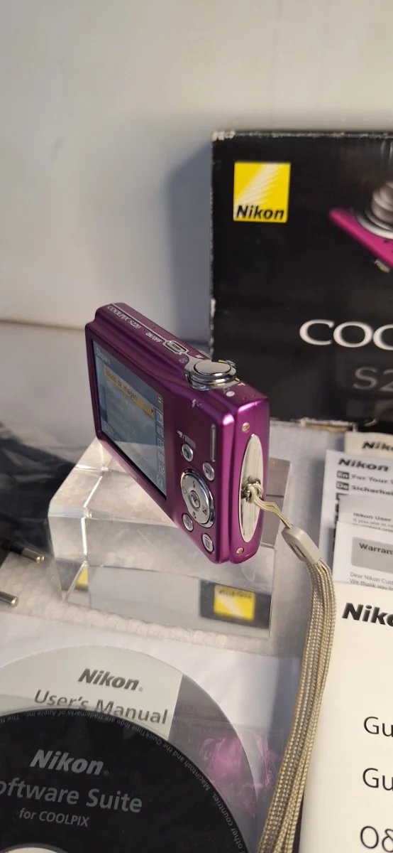 Cámara Digital Nikon Coolpix S220 Rosa/Plata
