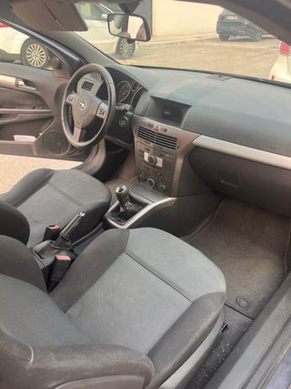 Opel Astra 2006