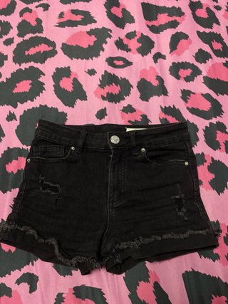 Shorts vaqueros negros rotos