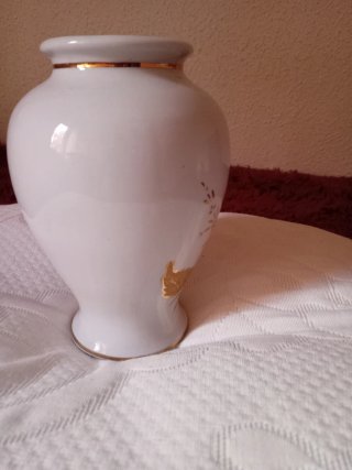 JARRÓN CERÁMICA DORADO Y BLANCO