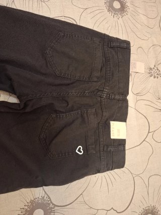 Pantalón negro