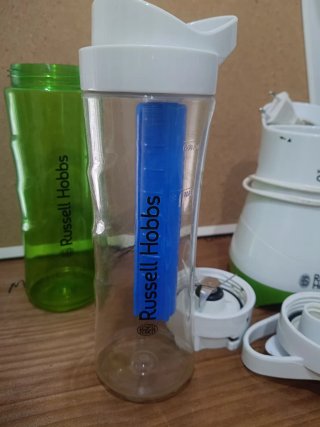 Russell Hobbs Mix & Cool batidora