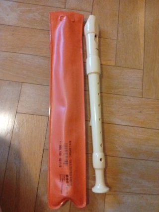 Flauta dulce HOHNER con funda naranja