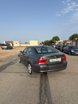 BMW Serie 3 LCI EfficientDynamic 2012