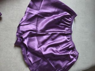 Pijama de satén morado