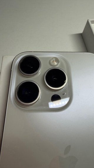 iPhone 15 Pro 128GB Titanio Blanco