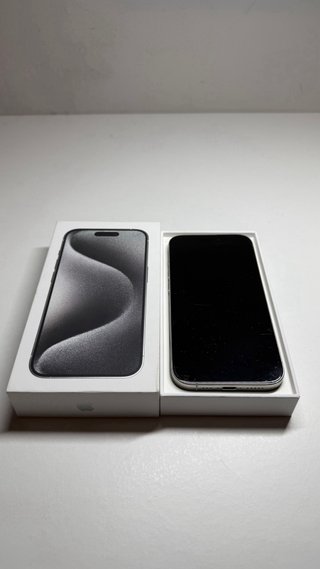 iPhone 15 Pro 128GB Titanio Blanco