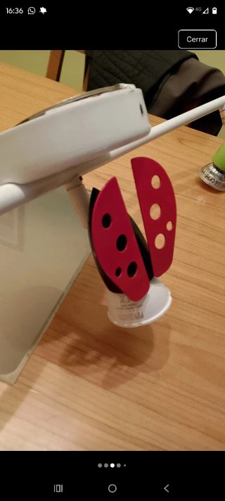 Lámpara infantil con figuras de animales