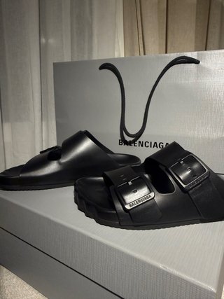Sandalias Balenciaga Sunday de piel