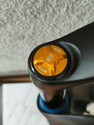 Horquilla Öhlins RXC34 M.1 OTX14 29" 100mm Carbono