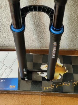 Horquilla Öhlins RXC34 M.1 OTX14 29" 100mm Carbono