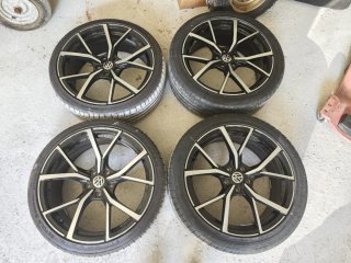 Llantas 19 golf 8R