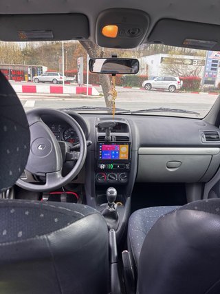 Renault Clio 2001