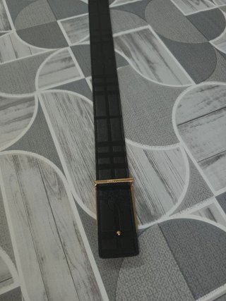 Cintura Burberry Beige e Oro