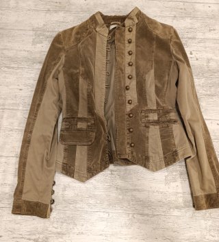 Chaquetas y vestidos variados talla S