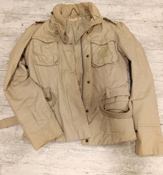 Chaquetas y vestidos variados talla S