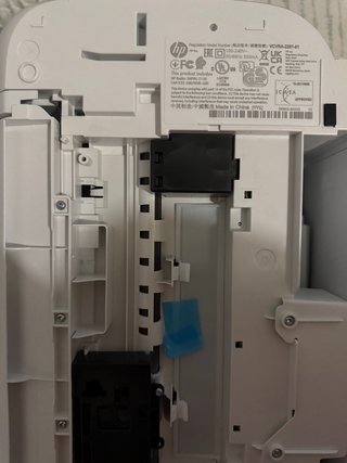 Impresora HP Deskjet 2823e Rosa y Blanca