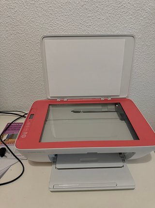 Impresora HP Deskjet 2823e Rosa y Blanca