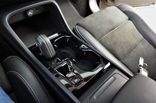 Volvo XC40 R-Design Bild-Hibrid 4x4+navegacion+USB