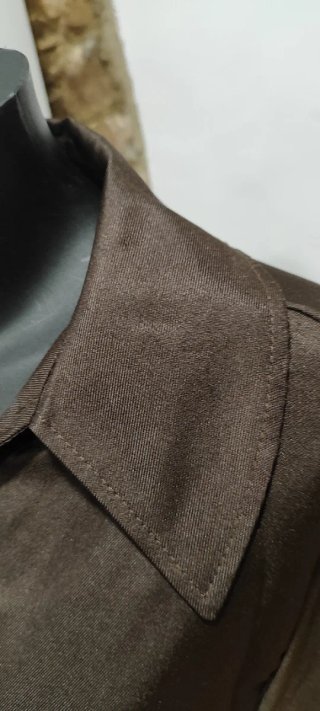 Gabardina Larga Marrón Satinada Talla L