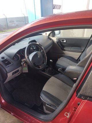 Renault Mégane II 1.5 dCi 2005 5p • ITV al día