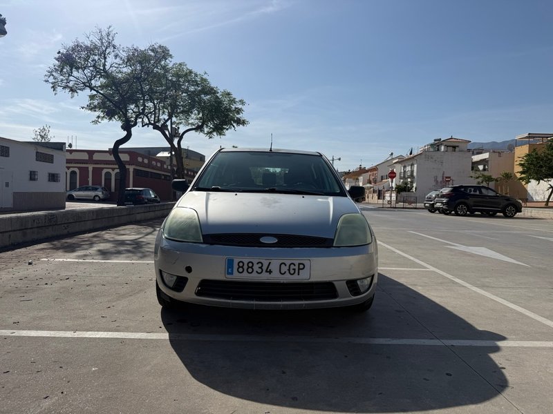 Ford Fiesta 2003 - foto 1