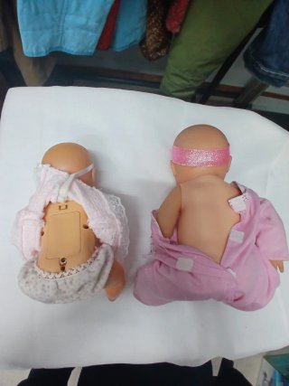 Muñecas Bebé Famosa Set