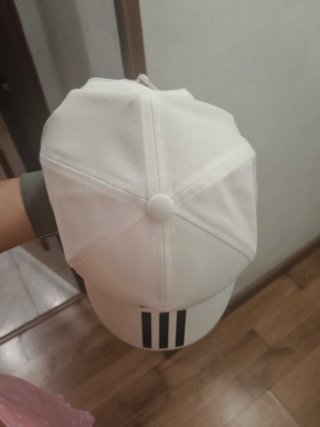 Gorra Adidas Blanca original.
