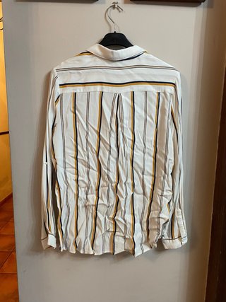 Camisa de rayas blanca