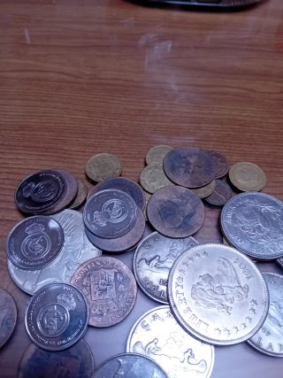 Lott di monete americane e spagnole