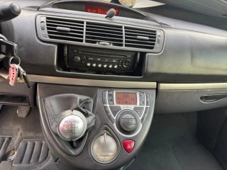 Peugeot 807 2006 2.0 HDI