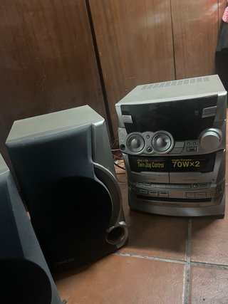 Equipo de Sonido Kenwood XD-462