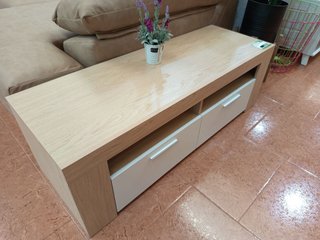 Mueble TV madera y blanco