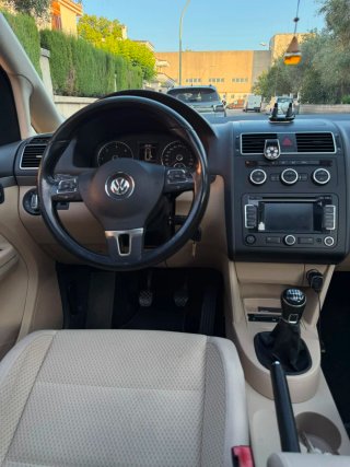 Volkswagen Touran 2013