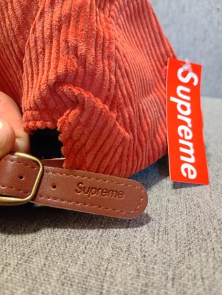Gorra Supreme Corduroy Naranja