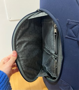 Maleta de cabina azul con ruedas