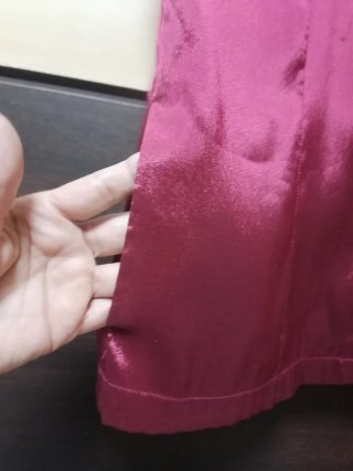 Blusa/chaqueta sin mangas color burdeos