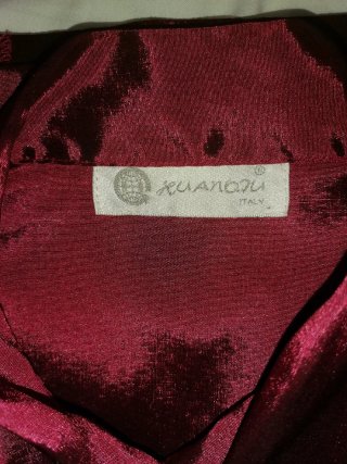 Blusa/chaqueta sin mangas color burdeos