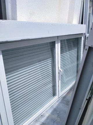 Ventana climalit 224x140 con persiana