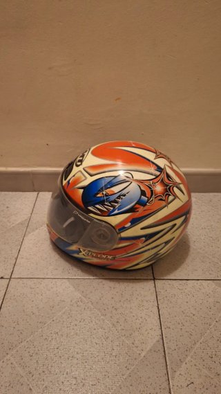 Casco de moto integral MT