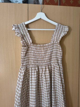 Vestido Vichy Beige y Blanco