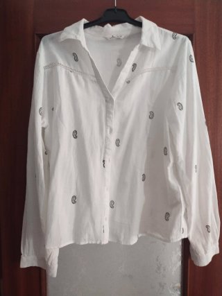 Camisa Springfield blanca bordada