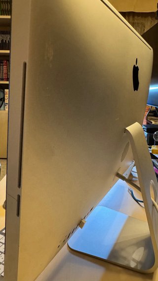 iMac 21.5 (2010) Plata