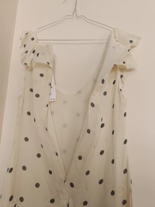 Vestido largo lunares volantes asimétrico zara M