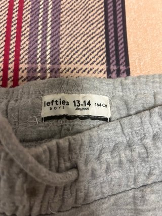 Pantalones cortos grises basicos