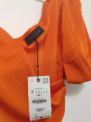 Vestido midi satinado asimétrico Zara Talla S