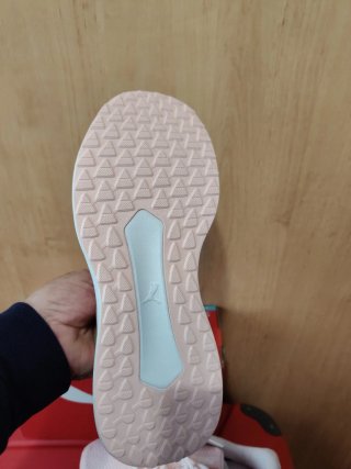 Zapatillas Puma Mujer Rosa y Plata