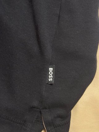 Polo Boss manga larga negro talla S