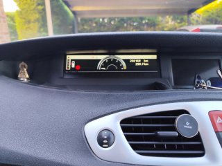 Renault Grand Scenic 1.9 dci