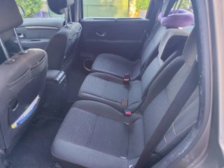 Renault Grand Scenic 1.9 dci